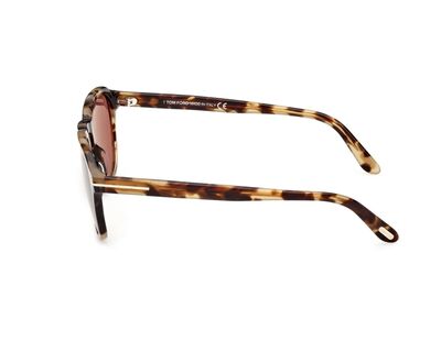 النظارات الشمسية TOMFORD 0931 56 52 - 3